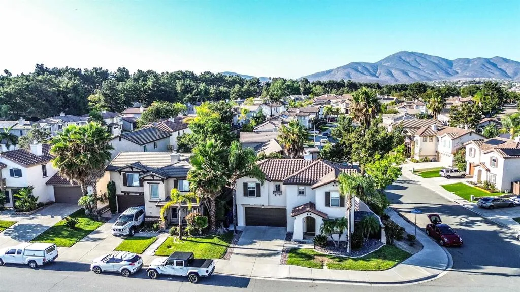 https://cdn.realtyfeed.com/cdn/127/306788175/22b879aace64ee26ae77cf61b9552f1a.webp