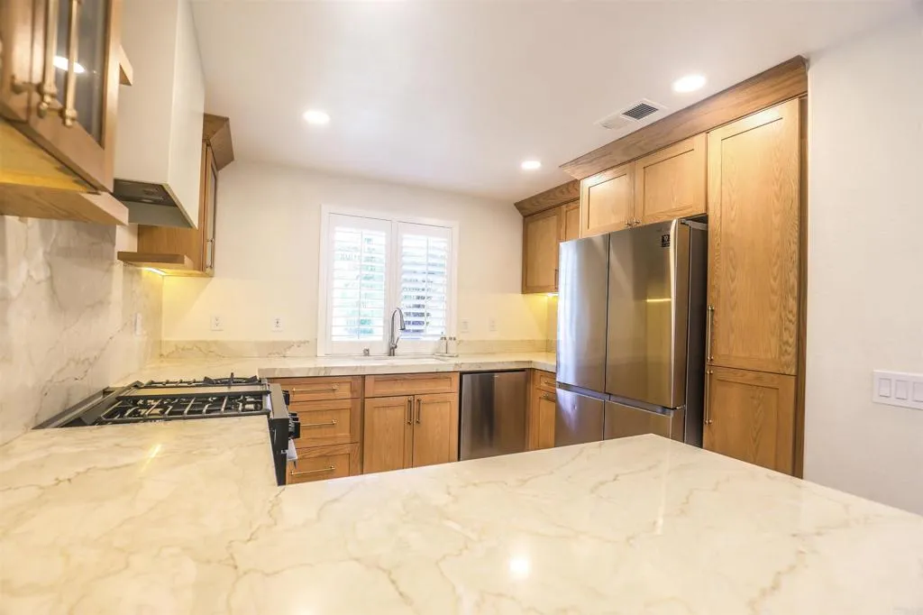 https://cdn.realtyfeed.com/cdn/127/306788175/7a10533f3055655699472676cb7b9f80.webp