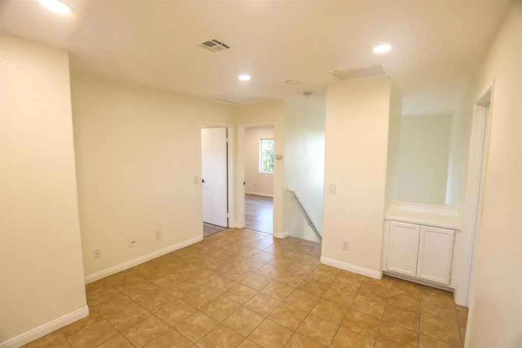 https://cdn.realtyfeed.com/cdn/127/306788175/d322a3239994fb3ac1d0dcf11562839a.webp