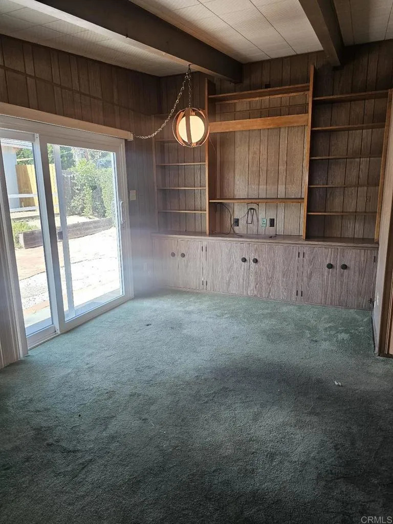 https://cdn.realtyfeed.com/cdn/127/306788180/b202a2c5a3a748dbdedadd6de5ae99d4.webp