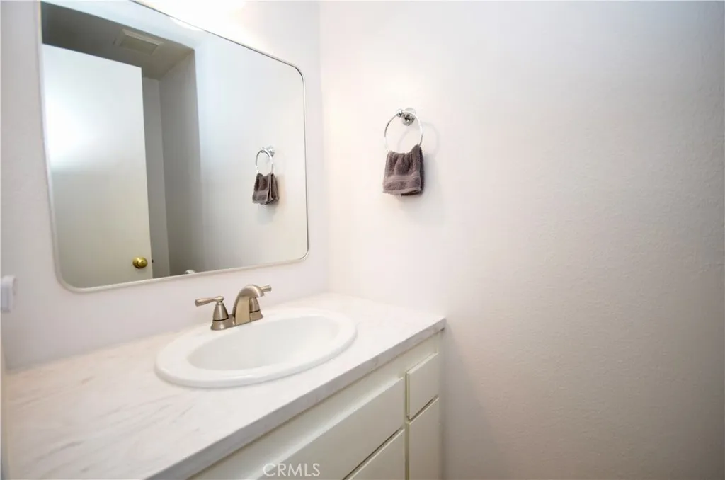 https://cdn.realtyfeed.com/cdn/127/306788181/3a42c4deeb8c44100c599d088cbd1d73.webp