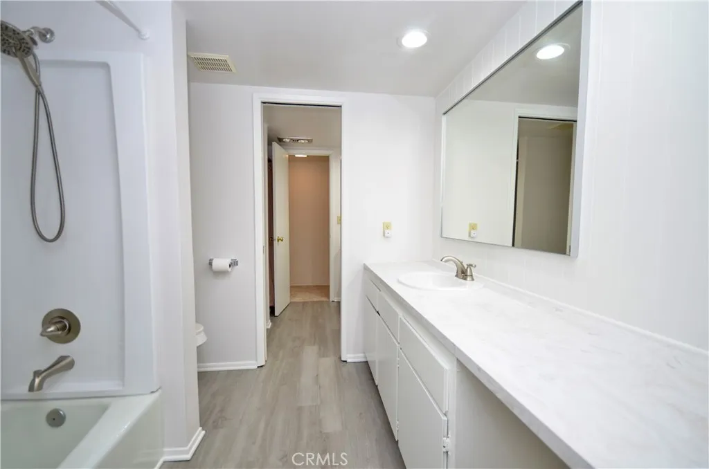 https://cdn.realtyfeed.com/cdn/127/306788181/857f1bb9a499c9908c39992bb84eae81.webp