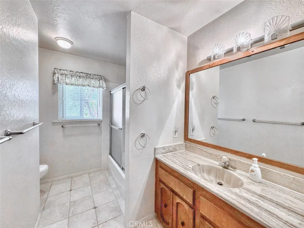 https://cdn.realtyfeed.com/cdn/127/306788221/7c50bd1df63ae9ebd3ed8167ac46f577.webp