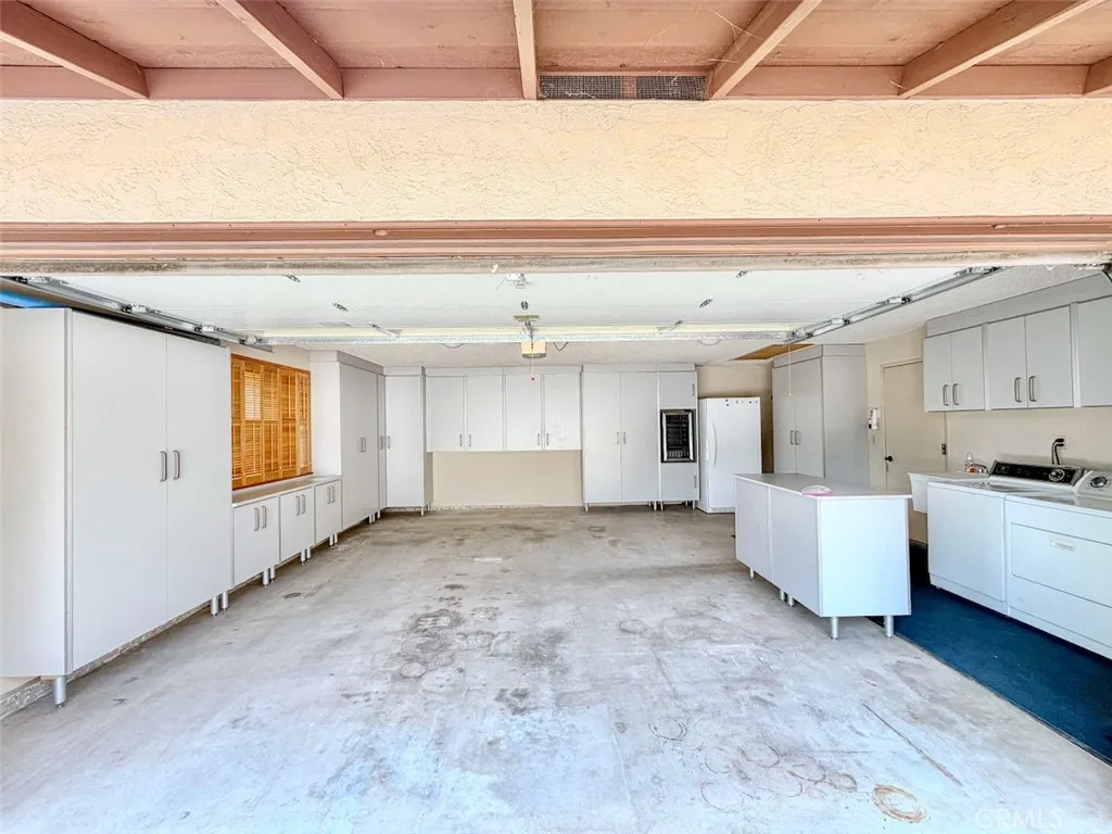 https://cdn.realtyfeed.com/cdn/127/306788221/7df2c6fd484606f702912aad8cc00ea0.webp