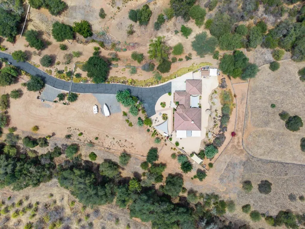 10935 Pala Loma Drive, Valley Center, CA 92082 - Photo 2 of 58, Valley Center, CA