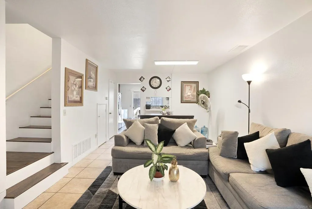 888 Cherrywood Way Unit 14, El Cajon, CA 92021 - Main photo, El Cajon, CA