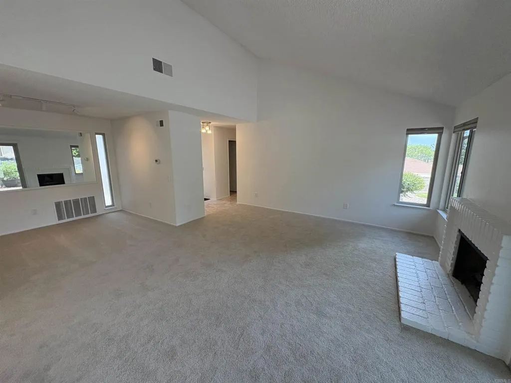 17463 Plaza Dolores, San Diego, CA 92128 - Photo 5 of 21, San Diego, CA