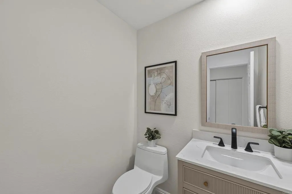 https://cdn.realtyfeed.com/cdn/127/306788382/859b080e6cc50e50b36037598fb55ed0.webp