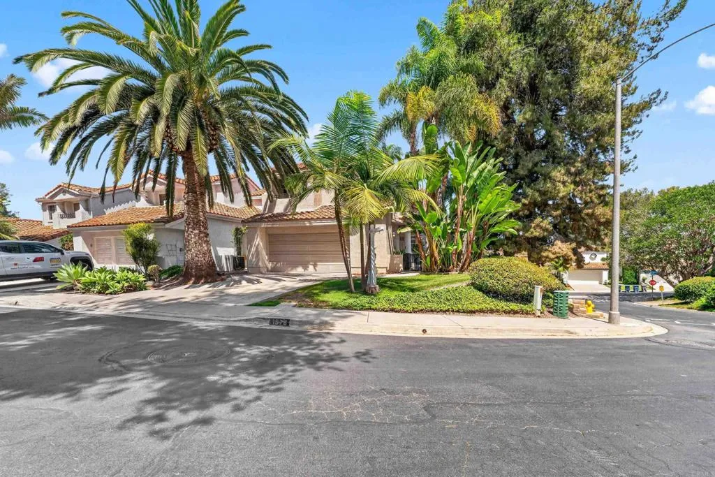 https://cdn.realtyfeed.com/cdn/127/306788382/ca9ff66e02b3512e07bb48d9f7b5ff6b.webp