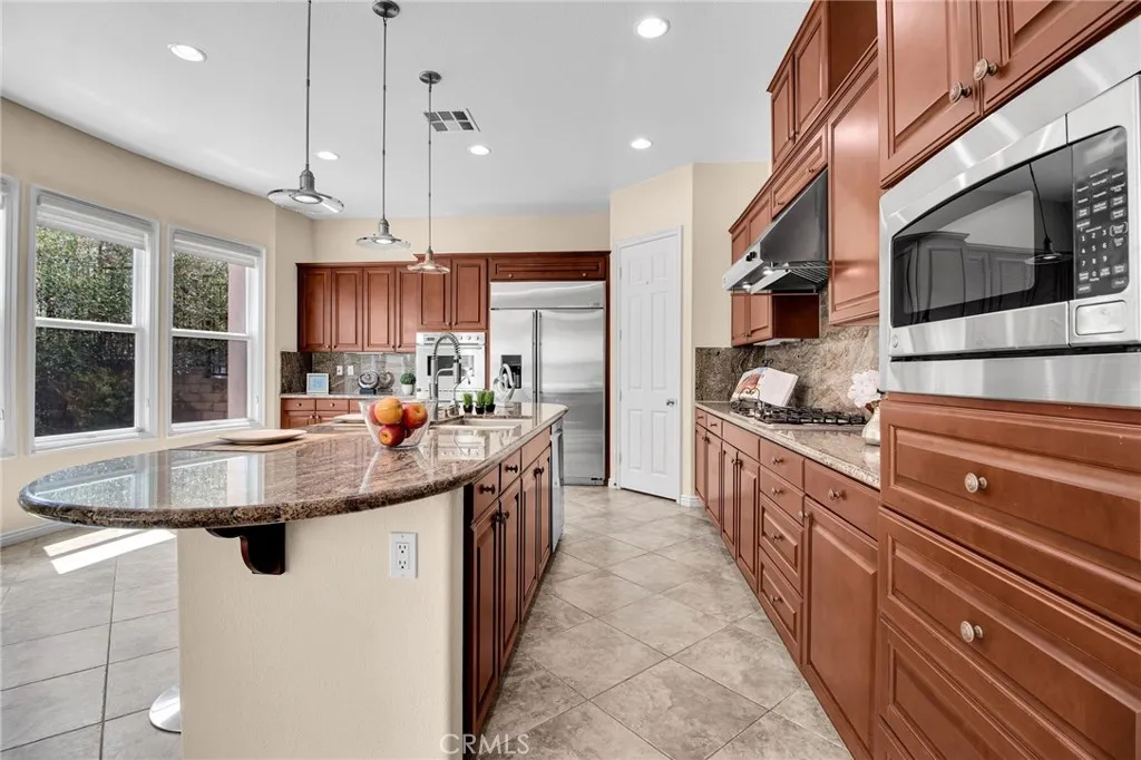 https://cdn.realtyfeed.com/cdn/127/306788468/078445cf5e76f168c2bf8c8f546d0683.webp