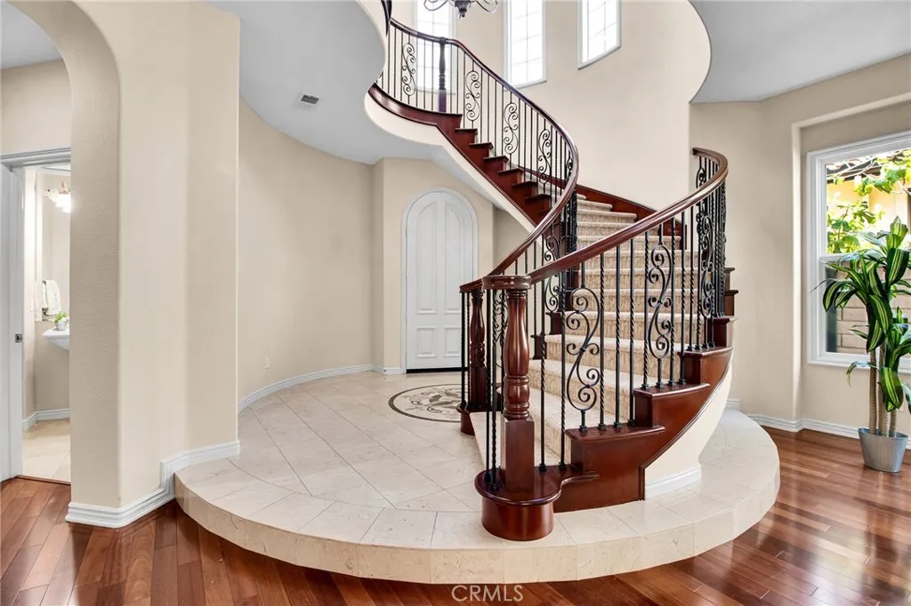 https://cdn.realtyfeed.com/cdn/127/306788468/176a037e3fdbad7aadfde96973ed22ae.webp