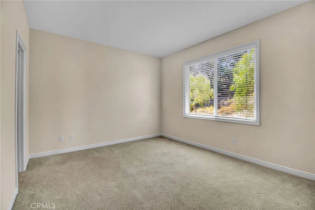 https://cdn.realtyfeed.com/cdn/127/306788468/67f94ce1dca895101a0f2b9cbbaee7d4.webp