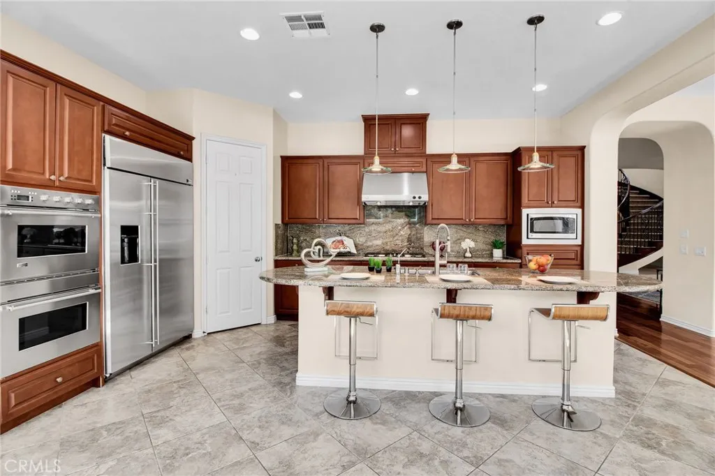 https://cdn.realtyfeed.com/cdn/127/306788468/ed8c44b04aea1f7fcc664c97e710b91d.webp