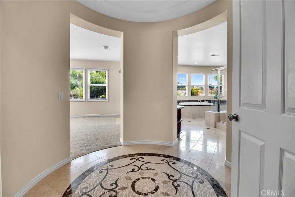https://cdn.realtyfeed.com/cdn/127/306788468/f4d9c7b03e575b0e8cb40a3d41f98962.webp