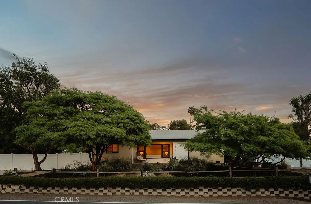 Santa Ana, CA 92705