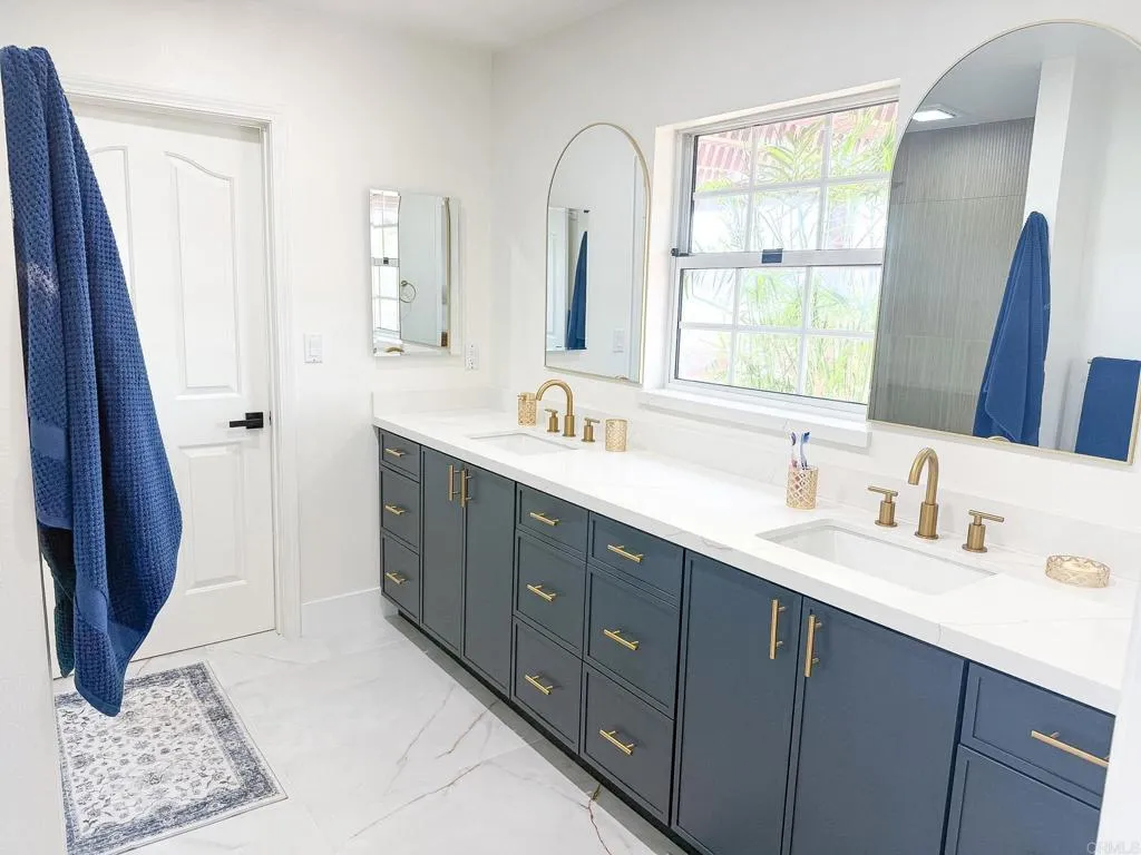 https://cdn.realtyfeed.com/cdn/127/306788524/26ec2ed820f9bd40e944e71a2c62891f.webp