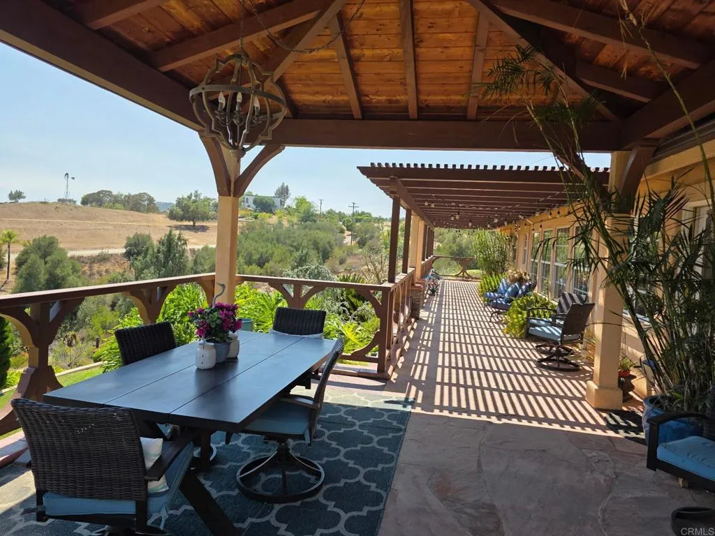 https://cdn.realtyfeed.com/cdn/127/306788524/27e7fbe0136c90aa283a3a7816f0dc75.webp