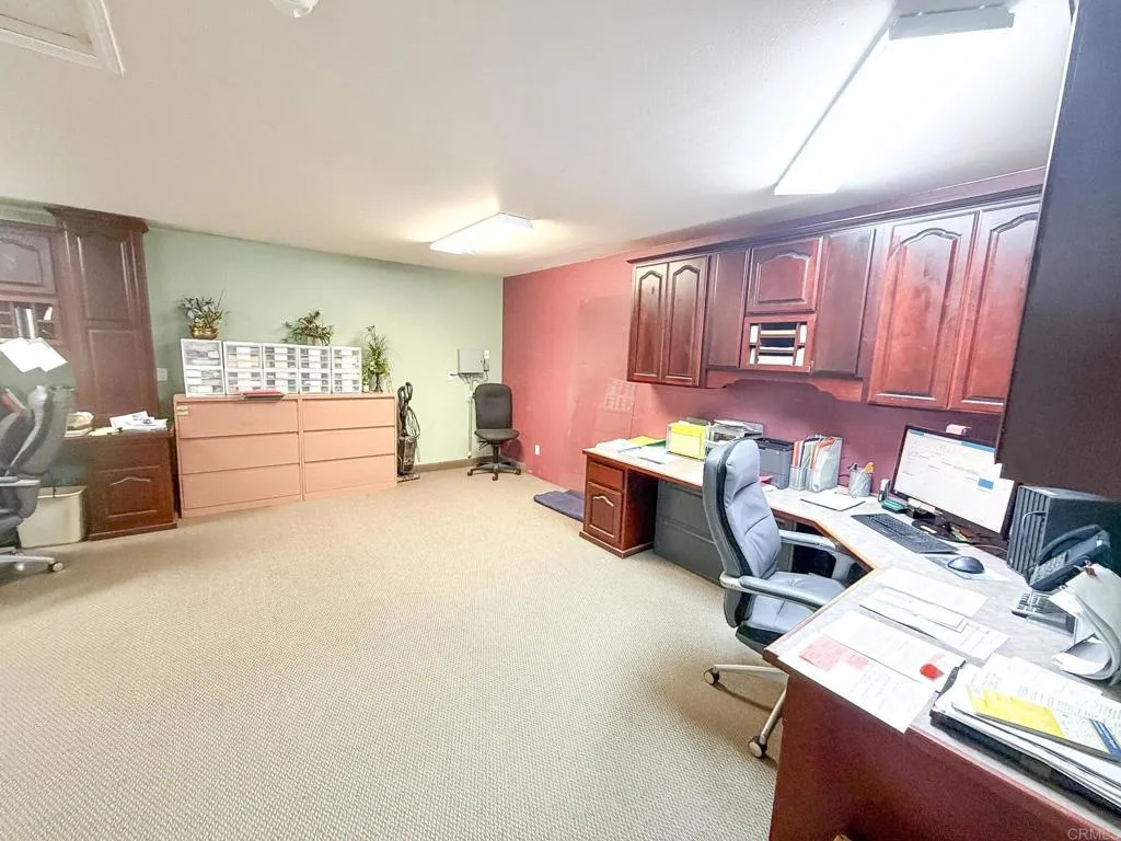 https://cdn.realtyfeed.com/cdn/127/306788524/6c6ae1e118a33290ac376141417e0835.webp