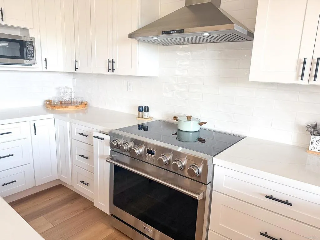 https://cdn.realtyfeed.com/cdn/127/306788524/92a7ac06cba215cc430aa21887409c72.webp