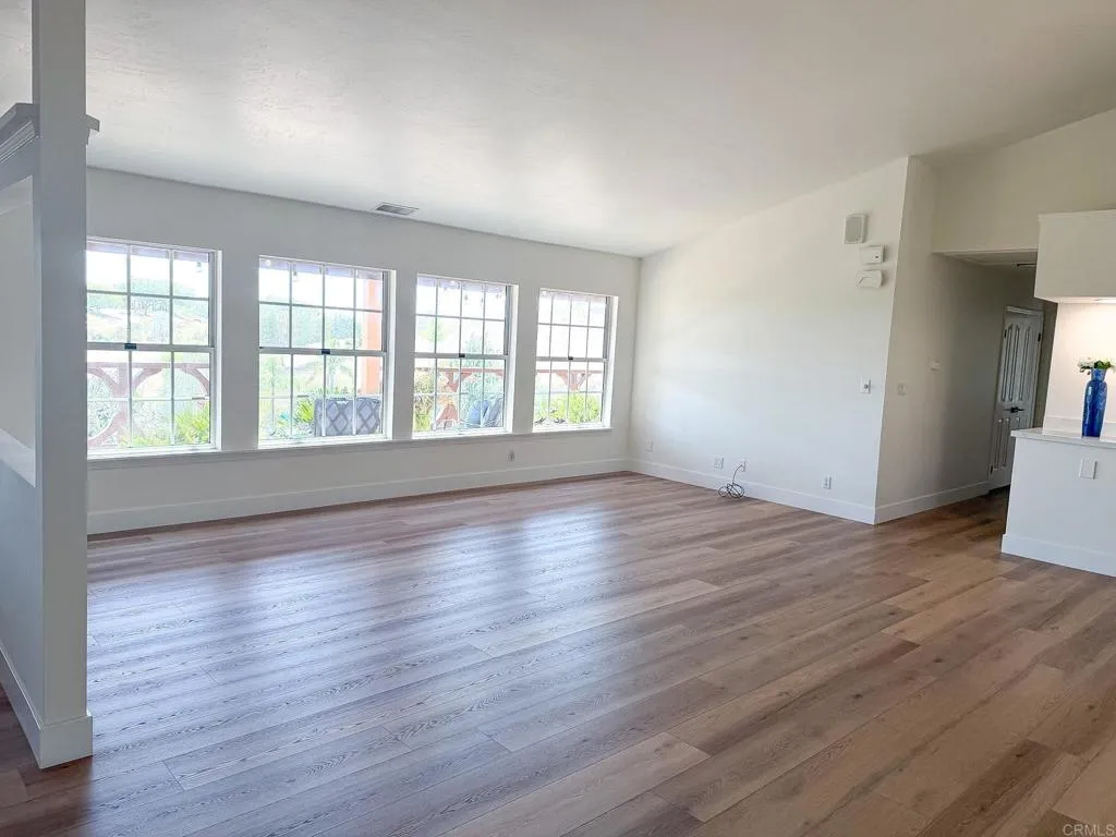https://cdn.realtyfeed.com/cdn/127/306788524/be635835f779064250cfd9fefdda6cf1.webp