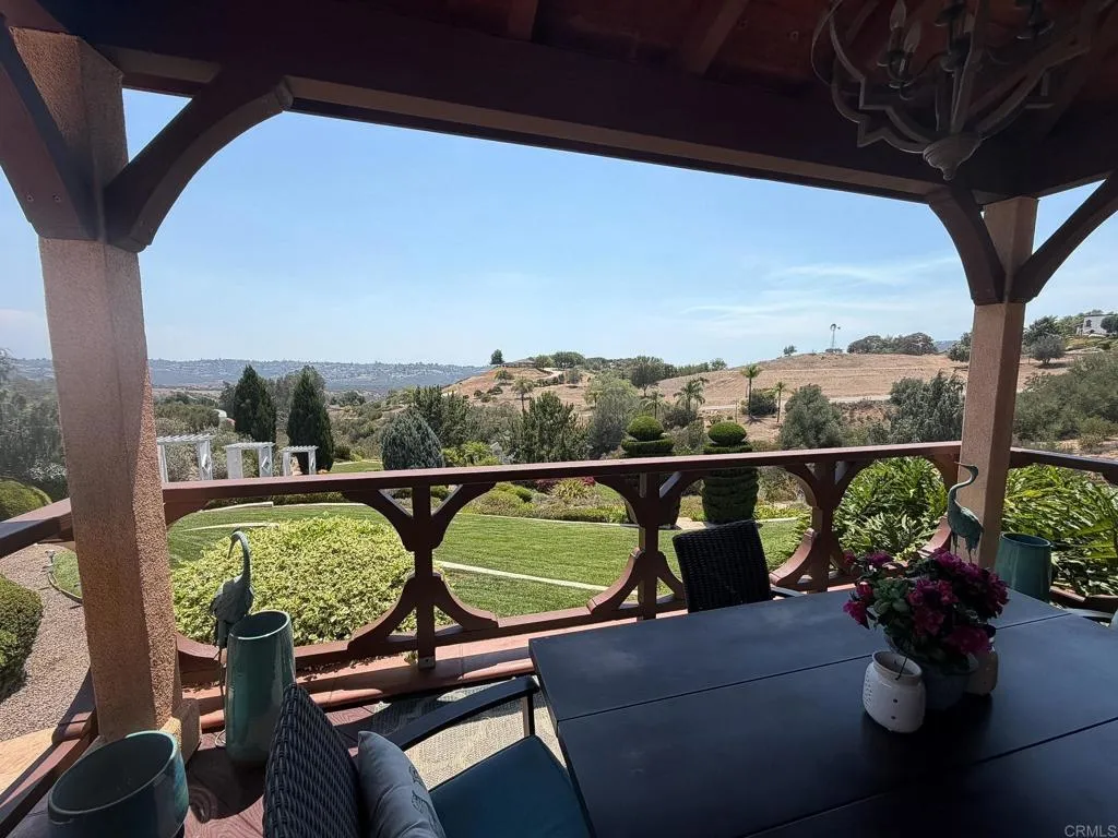 https://cdn.realtyfeed.com/cdn/127/306788524/e166e9bebb4ed9d69427dc9ce396cb91.webp