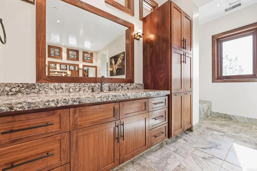 https://cdn.realtyfeed.com/cdn/127/306788620/0e6a7df243d2177b957f7b7d2158abab.webp