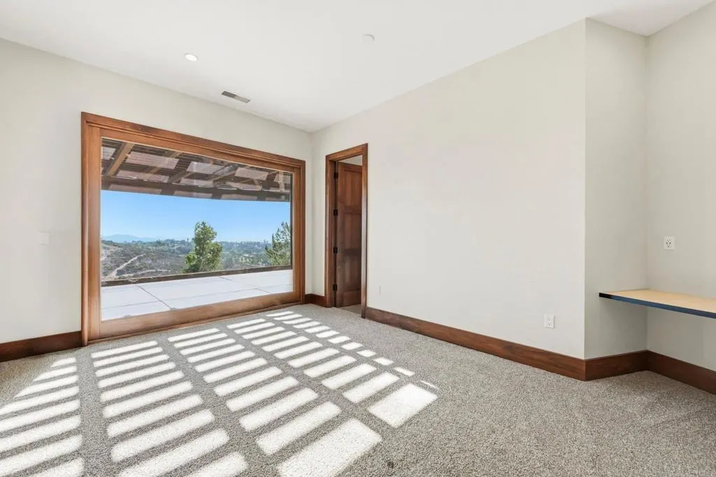 https://cdn.realtyfeed.com/cdn/127/306788620/62d3cb8f60a9151583d8828740d8860f.webp