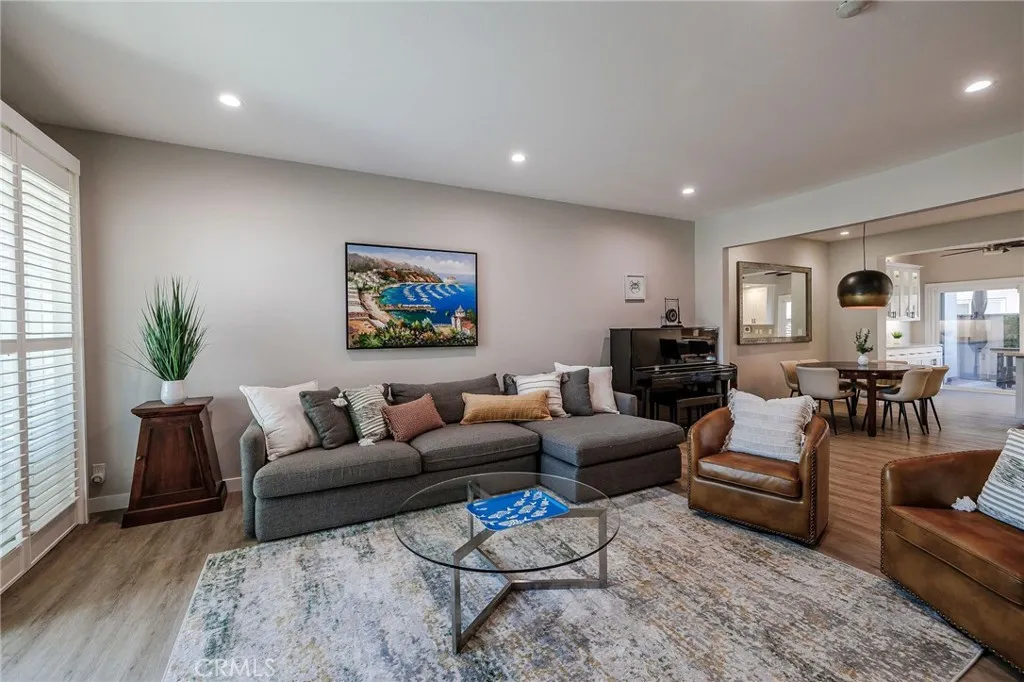 Redondo Beach, CA 90277