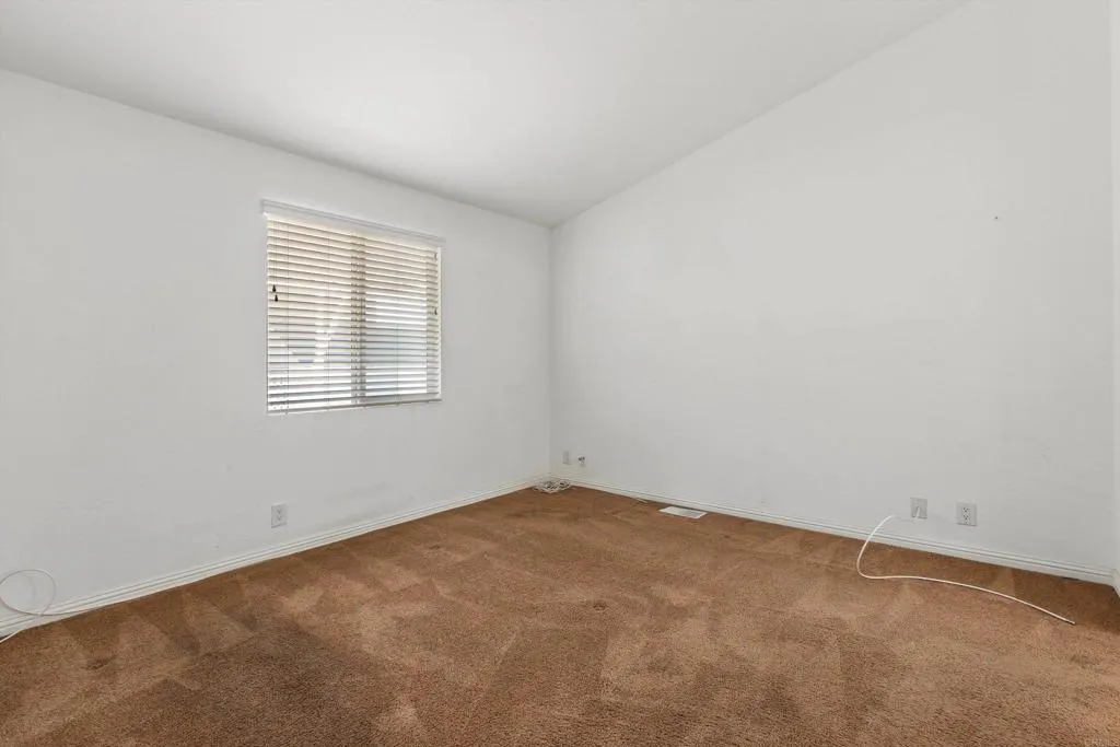 https://cdn.realtyfeed.com/cdn/127/306788724/3674296e933bd1ae0e37c95160233075.webp