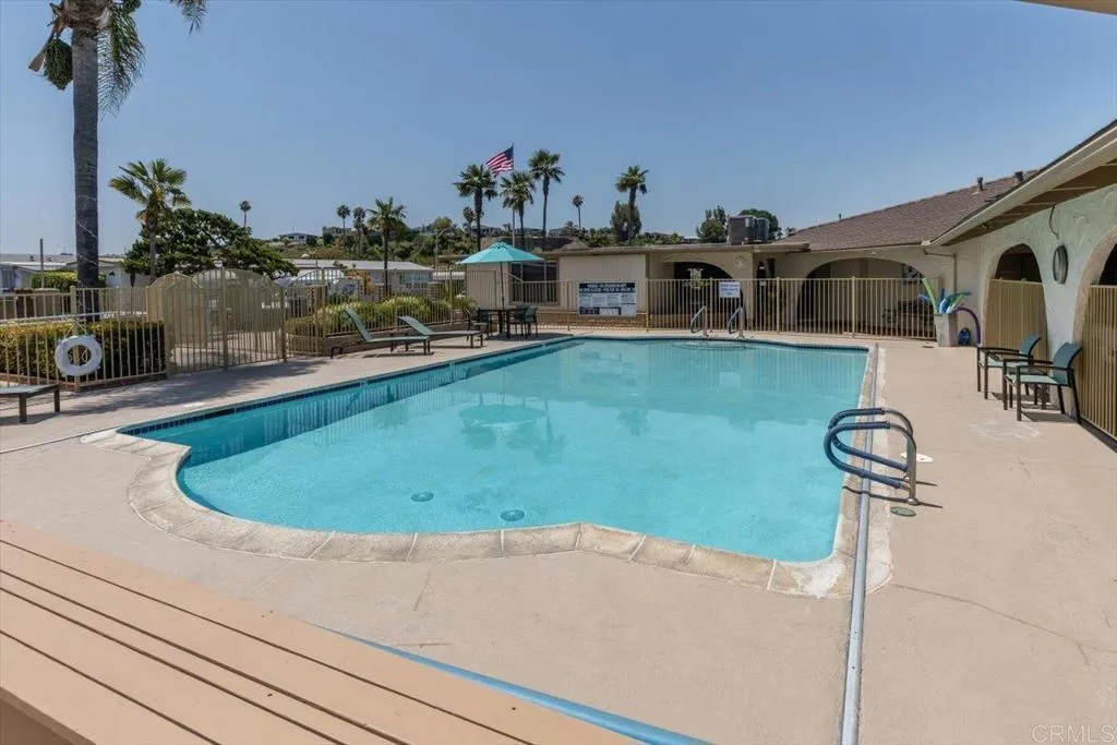 https://cdn.realtyfeed.com/cdn/127/306788724/8d804aa26497ad8b6ee634798b491eae.webp