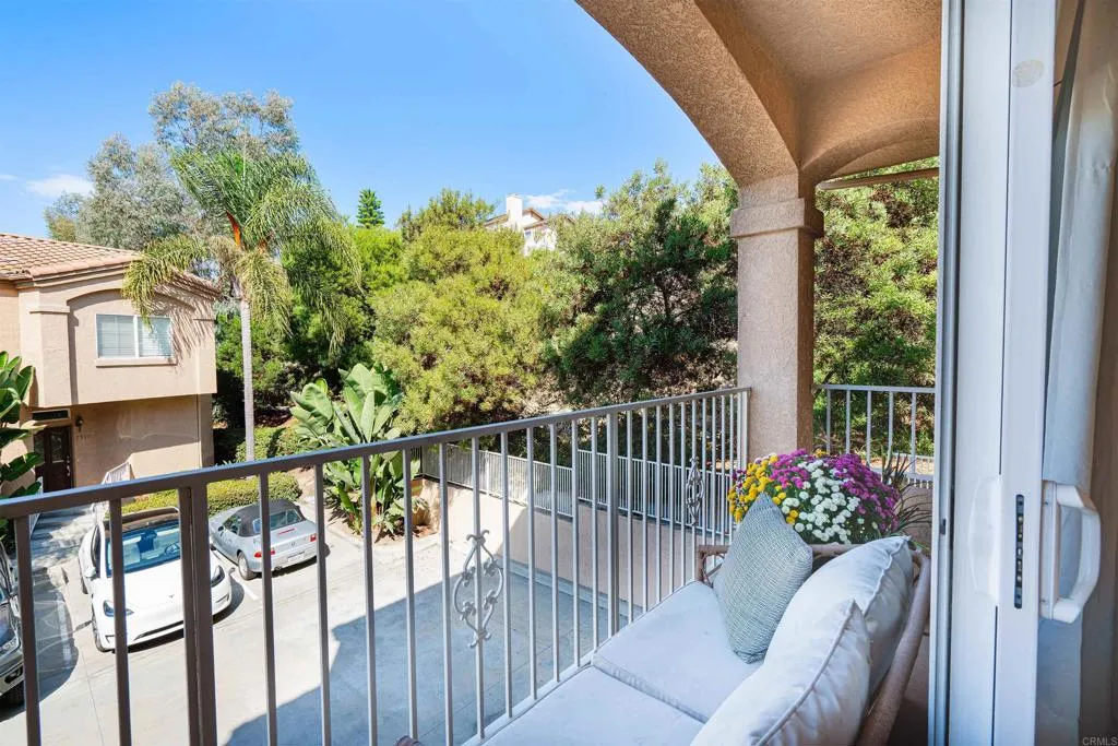 https://cdn.realtyfeed.com/cdn/127/306788792/464b97a6b6081affbebe7214c8f1592d.webp