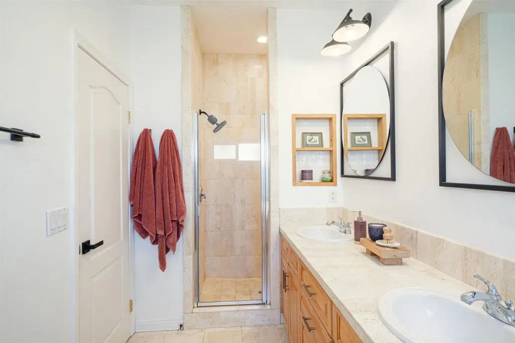 https://cdn.realtyfeed.com/cdn/127/306788792/a752a1922de8b9d037170853189f18bd.webp