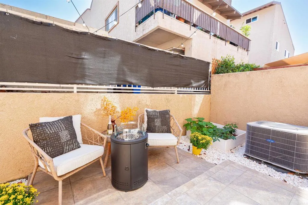 https://cdn.realtyfeed.com/cdn/127/306788792/d55c24a13a543bf9361991ed02df10bd.webp