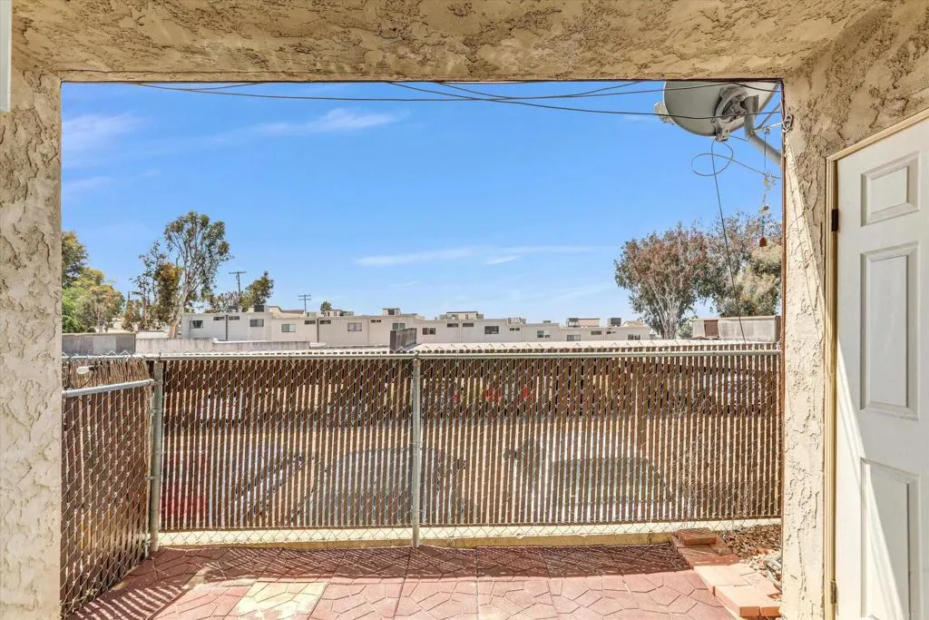 https://cdn.realtyfeed.com/cdn/127/306788822/0c7dc36d49ec67b95b9c3b9fbeb899ce.webp