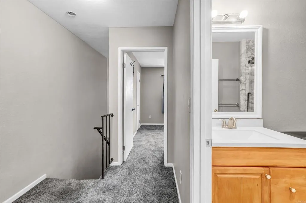 https://cdn.realtyfeed.com/cdn/127/306788822/37bb5685bf5c16ef65e42b0e02442474.webp