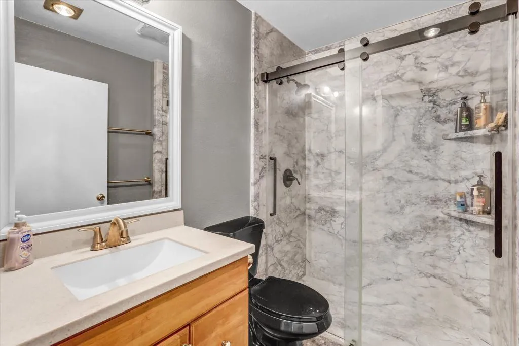 https://cdn.realtyfeed.com/cdn/127/306788822/3a0370dbb8ced0d97eacfb1e4bddebf8.webp