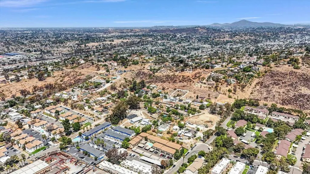 https://cdn.realtyfeed.com/cdn/127/306788822/74bceacbb226b7e98b5d5991c6efc3fa.webp