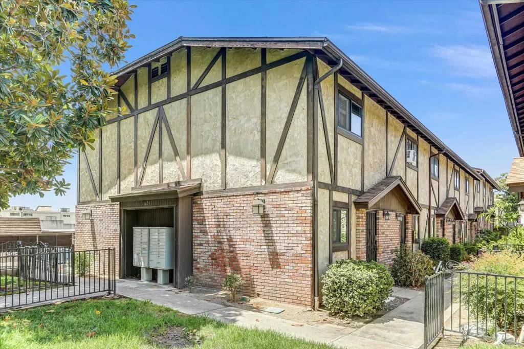 https://cdn.realtyfeed.com/cdn/127/306788822/a2fd71edfe42a1895a747b2577143760.webp