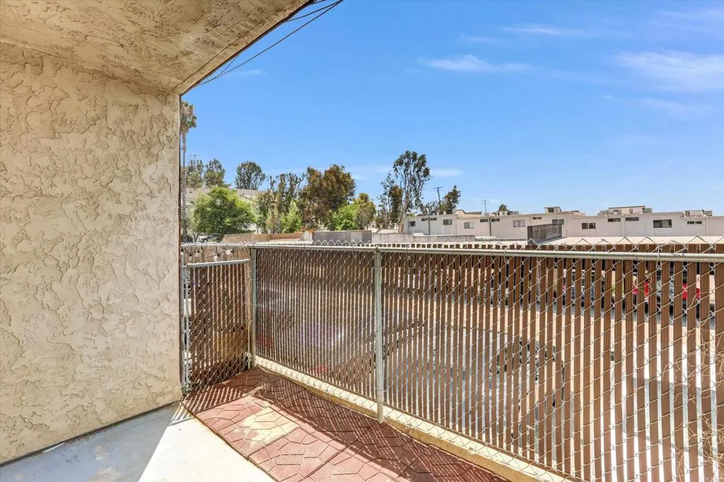 https://cdn.realtyfeed.com/cdn/127/306788822/f9baa73cc203c00031d56456ea77752d.webp