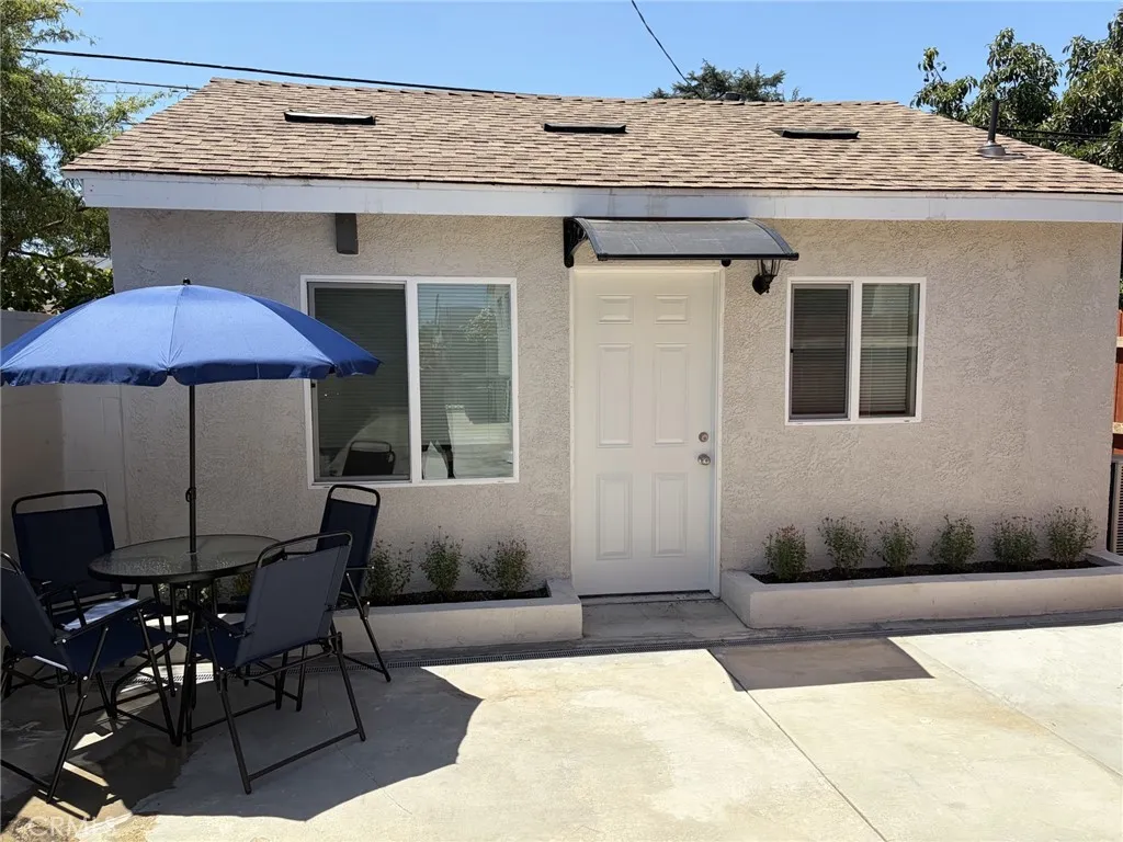 Downey, CA 90242