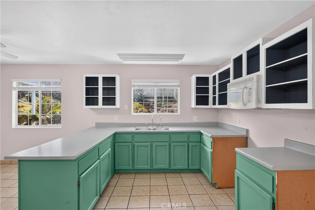 https://cdn.realtyfeed.com/cdn/127/306788924/0a2f8c52b35eb3a857b5ffa205c00d46.webp