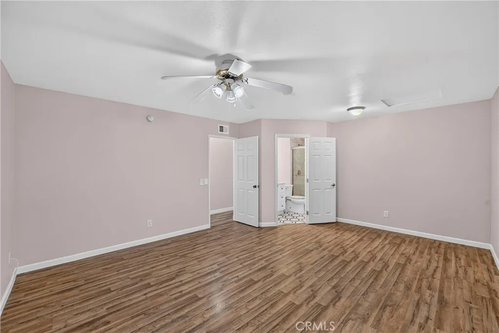 https://cdn.realtyfeed.com/cdn/127/306788924/189a0a58f078cfd58ed57321b3522edd.webp