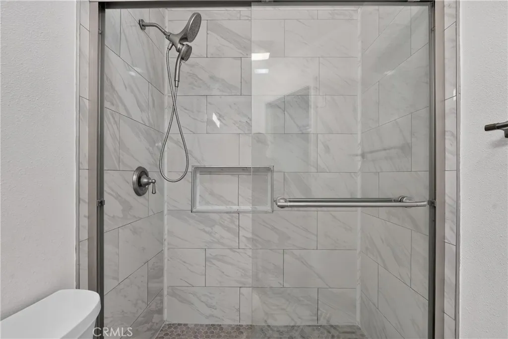 https://cdn.realtyfeed.com/cdn/127/306788924/4c374e560c938f0dbc6c42c67517c0d1.webp