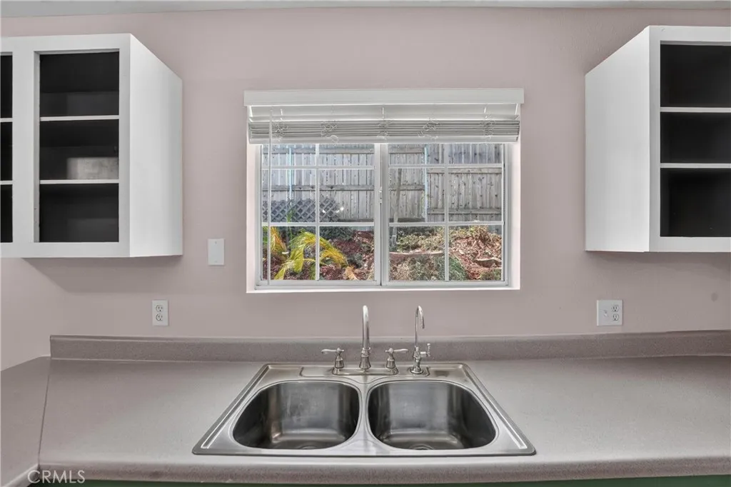 https://cdn.realtyfeed.com/cdn/127/306788924/d10fcc4e94104ff0bbbf1b71fbebab77.webp
