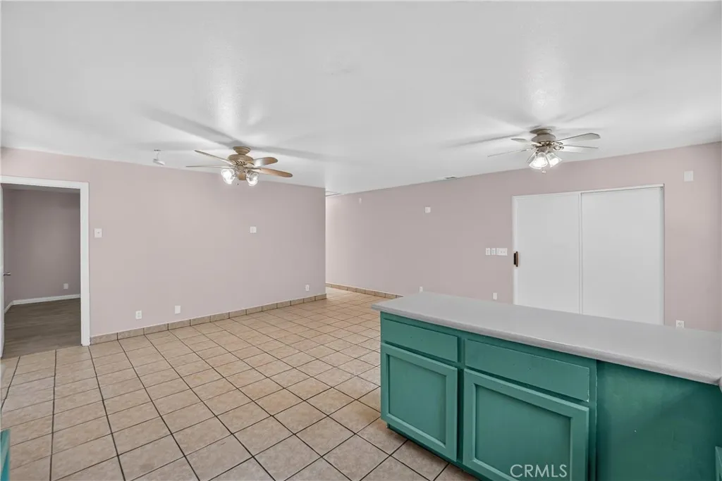 https://cdn.realtyfeed.com/cdn/127/306788924/e26f8e63f012dbc0117cd96ca391a061.webp