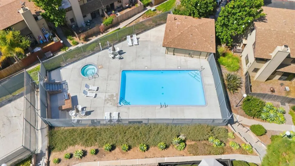 https://cdn.realtyfeed.com/cdn/127/306788927/71c51a573b7fc3d2bc576f89b43b9c55.webp