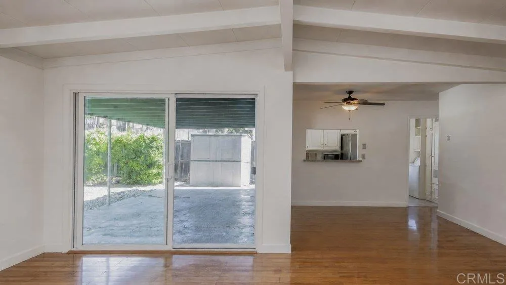 5174 Acuna Street, San Diego, CA 92117 - Photo 5 of 27, San Diego, CA