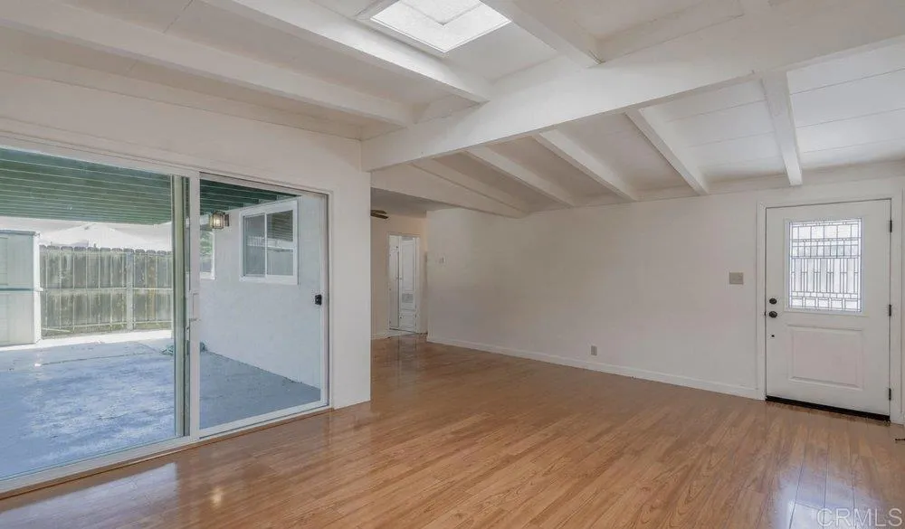 5174 Acuna Street, San Diego, CA 92117 - Photo 4 of 27, San Diego, CA