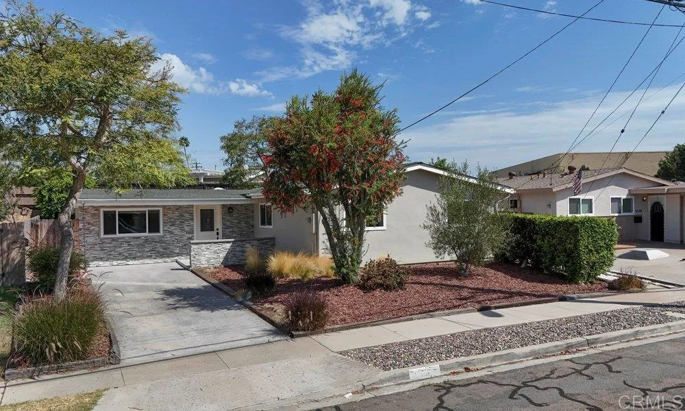 5174 Acuna Street, San Diego, CA 92117 - Photo 2 of 27, San Diego, CA
