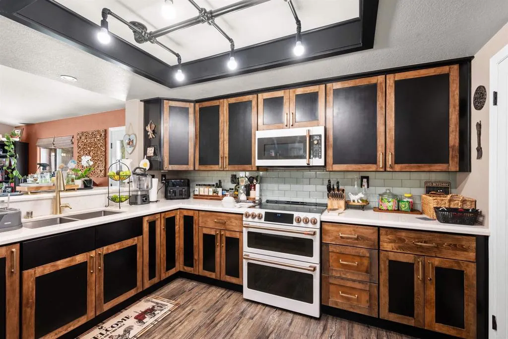 https://cdn.realtyfeed.com/cdn/127/306789044/3cb73bcf1813d0d256da208fd7fc035b.webp